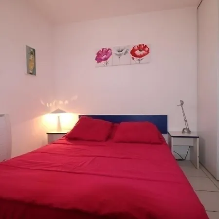 Sete, 2 Pieces, 4 Personnes - Fr-1-472a-103 דירה