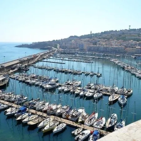 Sete, 2 Pieces, 4 Personnes - Fr-1-472a-103 דירה